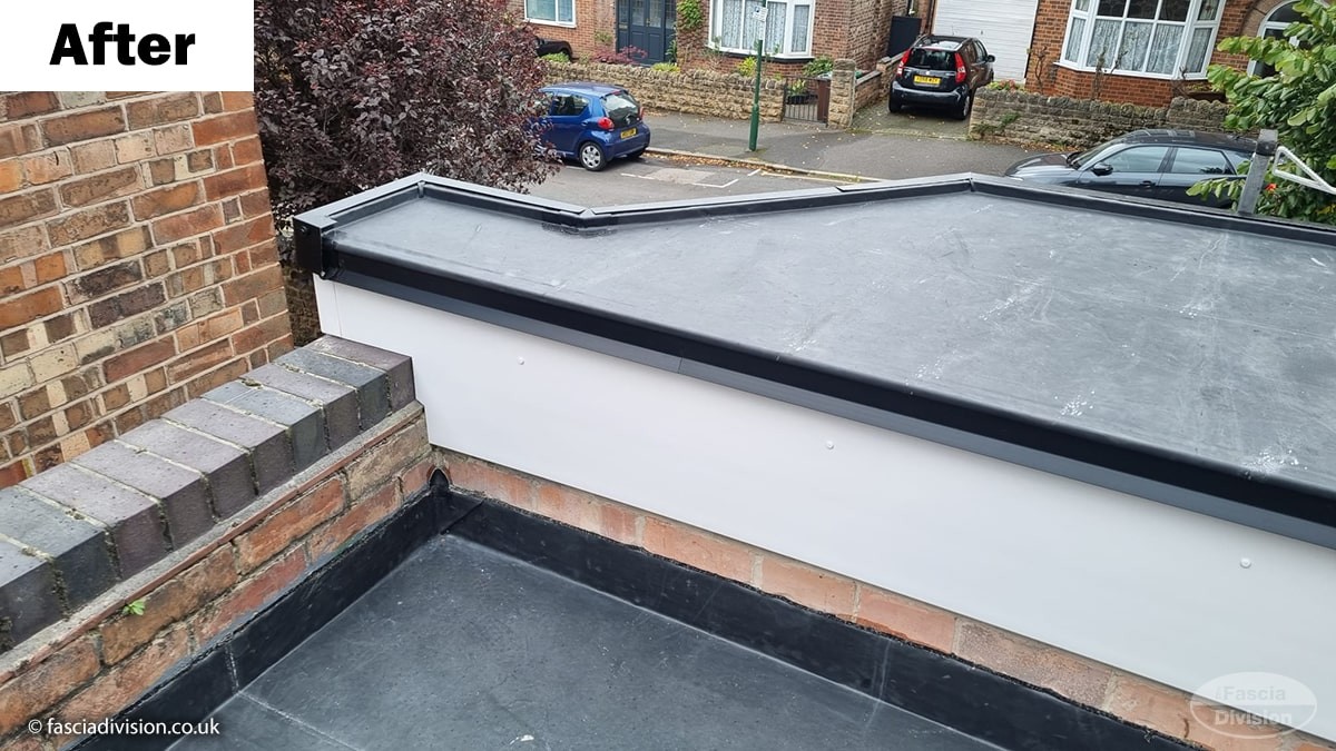Flat roof replacement on commercial unit